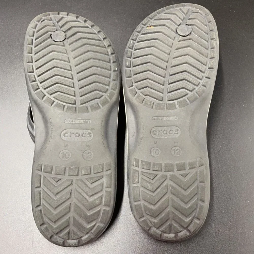 Crocs Black Flip Flops Men's Size 10/Women's Size 12